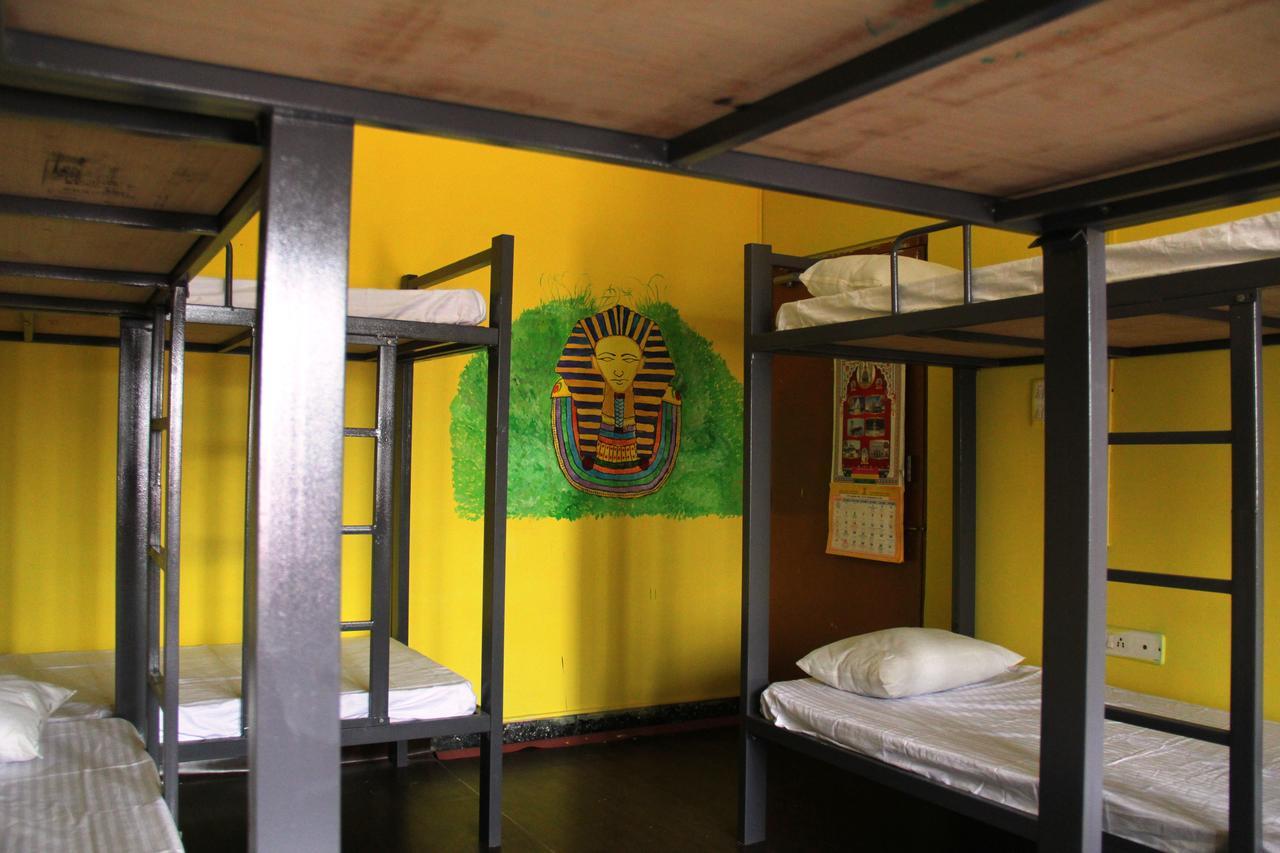 Eltravo - Hostel อุเดเปอร์ ภายนอก รูปภาพ